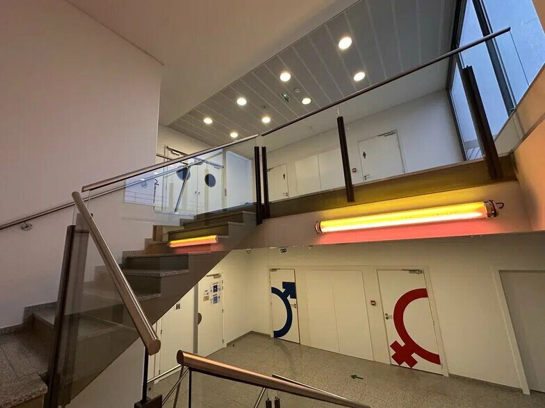Bureau dans Schiltigheim à louer - Photo de l’immeuble – Image 1 sur 12