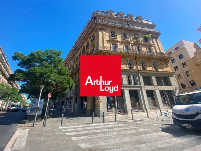 Plus de détails pour 26 Rue De La Republique, Marseille - Bureau à louer