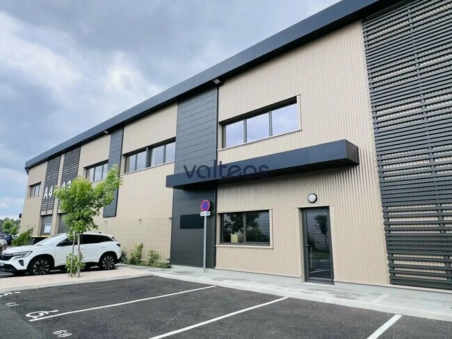 Plus de détails pour 9 Rue Benjamin Franklin, Launaguet - Bureau, Local d'activités à louer