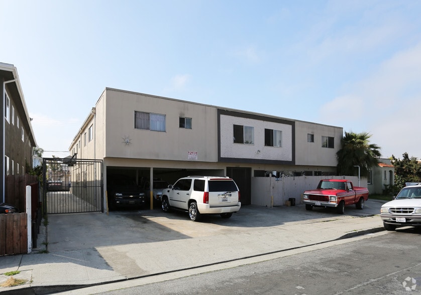 12420 Greene Ave, Los Angeles, CA à vendre - Photo principale – Image 1 sur 26