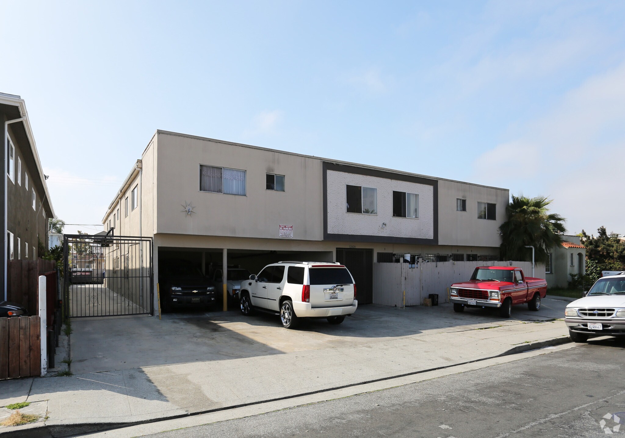 12420 Greene Ave, Los Angeles, CA à vendre Photo principale– Image 1 sur 27
