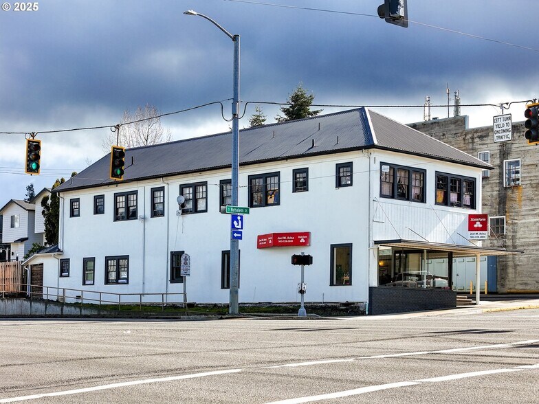 29 Nehalem St, Clatskanie, OR à vendre - Photo de l’immeuble – Image 2 sur 18