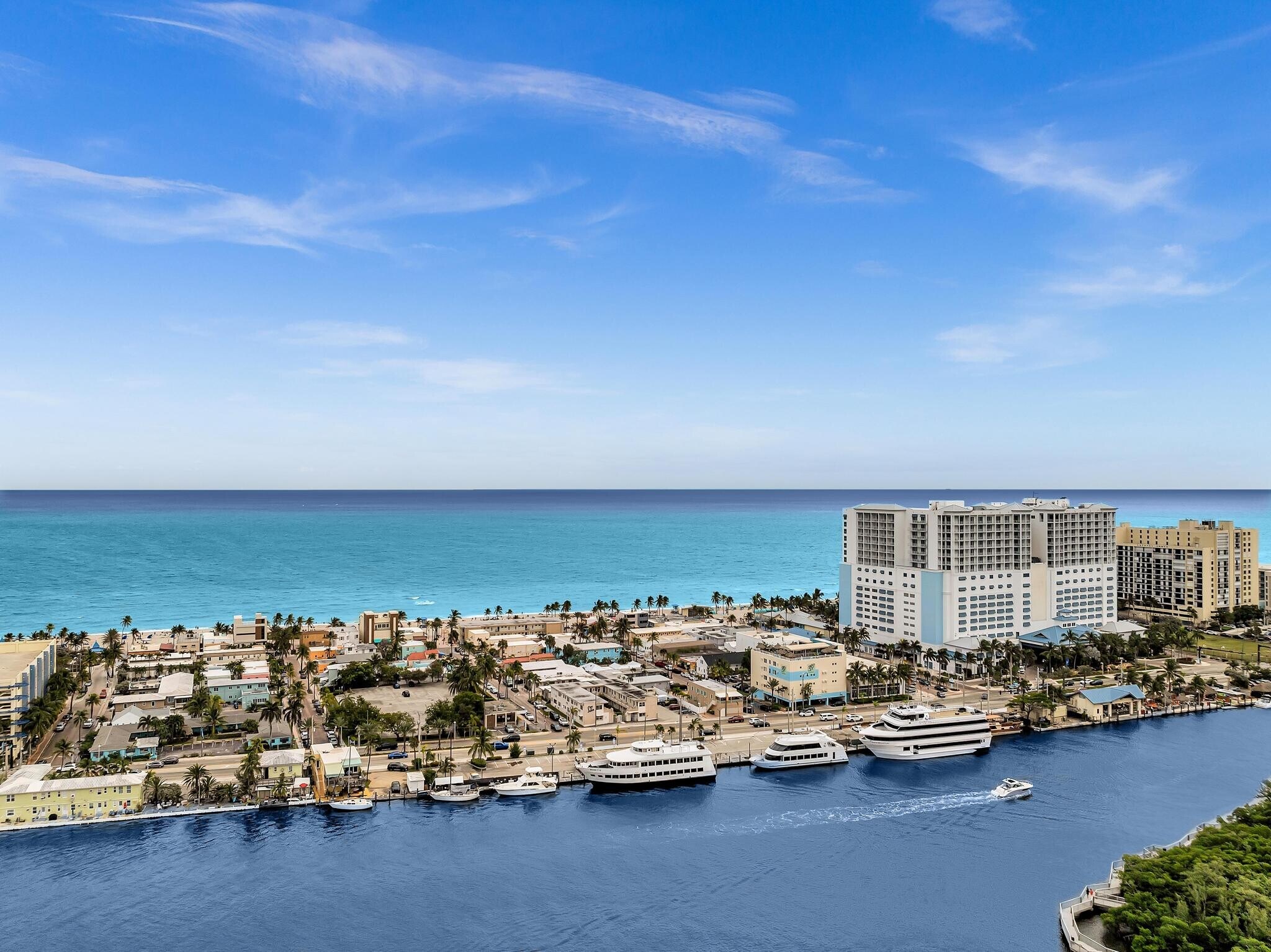 1318 N Ocean Blvd, Hollywood, FL à vendre Aérien– Image 1 sur 36