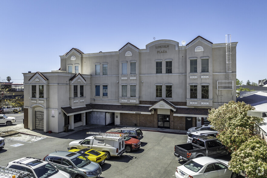 605 Lincoln Blvd, Lincoln, CA à louer - Photo de l’immeuble – Image 3 sur 7