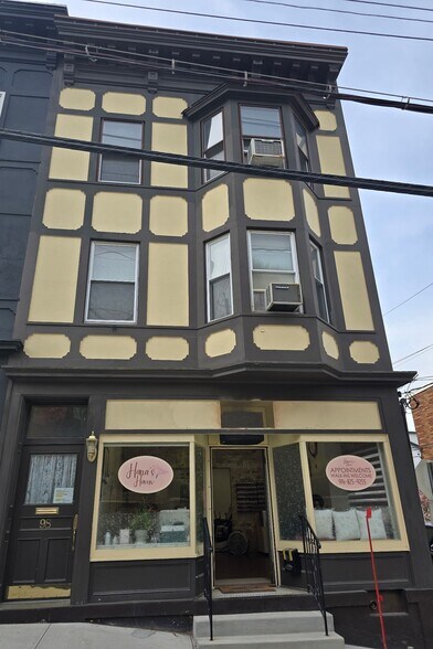 98 Main St, Irvington, NY à vendre - Photo de l’immeuble – Image 2 sur 41