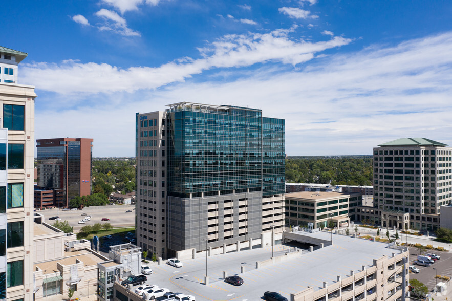 2000 S Colorado Blvd, Denver, CO à louer - Photo de l’immeuble – Image 1 sur 33