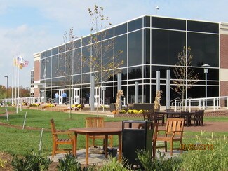 Plus de détails pour 2 Commerce Dr, South Brunswick, NJ - Bureau à louer