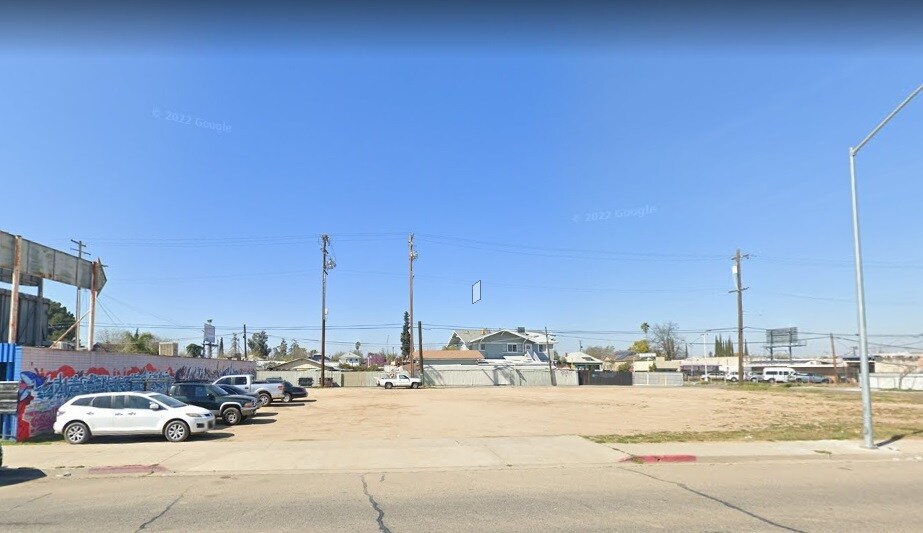 357 N Abby St, Fresno, CA à vendre Photo de l’immeuble– Image 1 sur 4