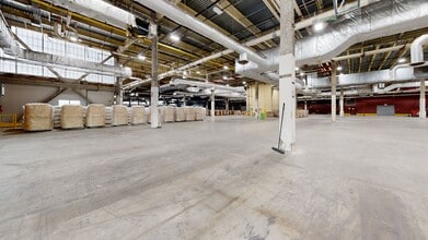 46 Stafford St, Lawrence, MA à louer Numérisation 3D Matterport– Image 1 sur 5