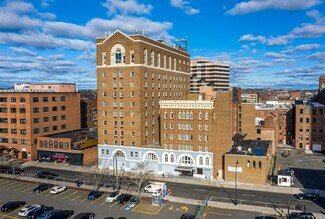 Plus de détails pour 338 Asylum St, Hartford, CT - Bureau/Local commercial à louer