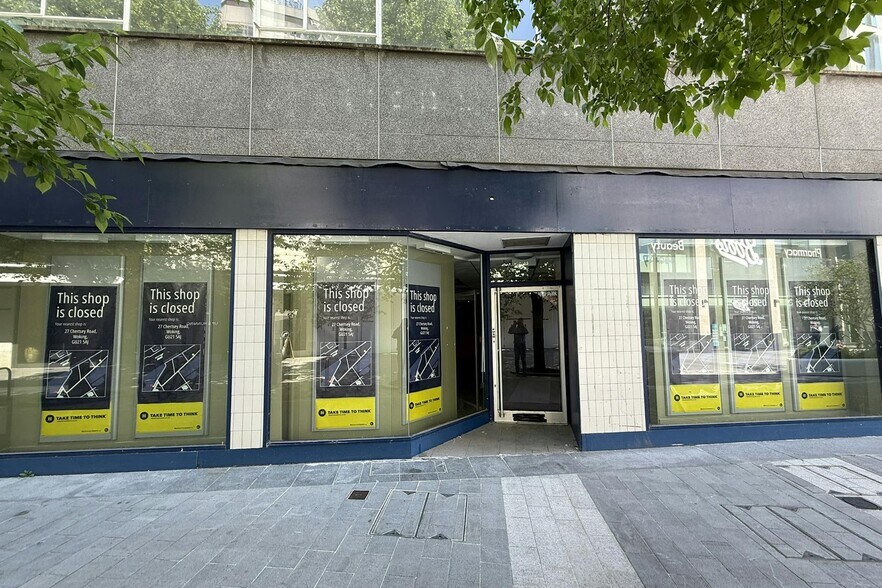8-12 Commercial Way, Woking à louer - Photo de l’immeuble – Image 2 sur 2