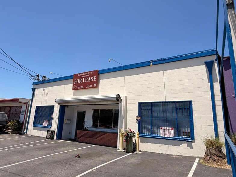 11311 Vanowen St, North Hollywood, CA à louer - Photo de l’immeuble – Image 2 sur 6
