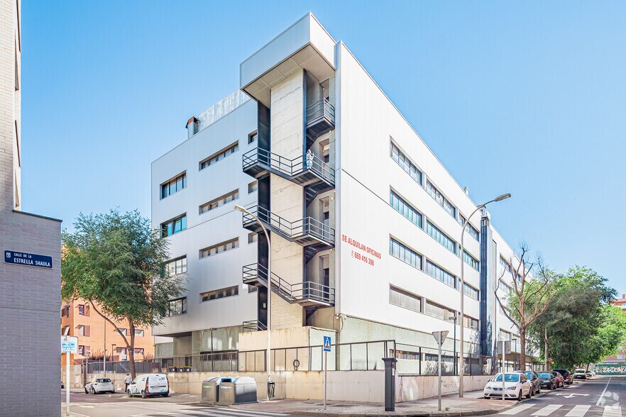 Bureau dans Madrid, Madrid à louer - Photo de l’immeuble – Image 1 sur 1