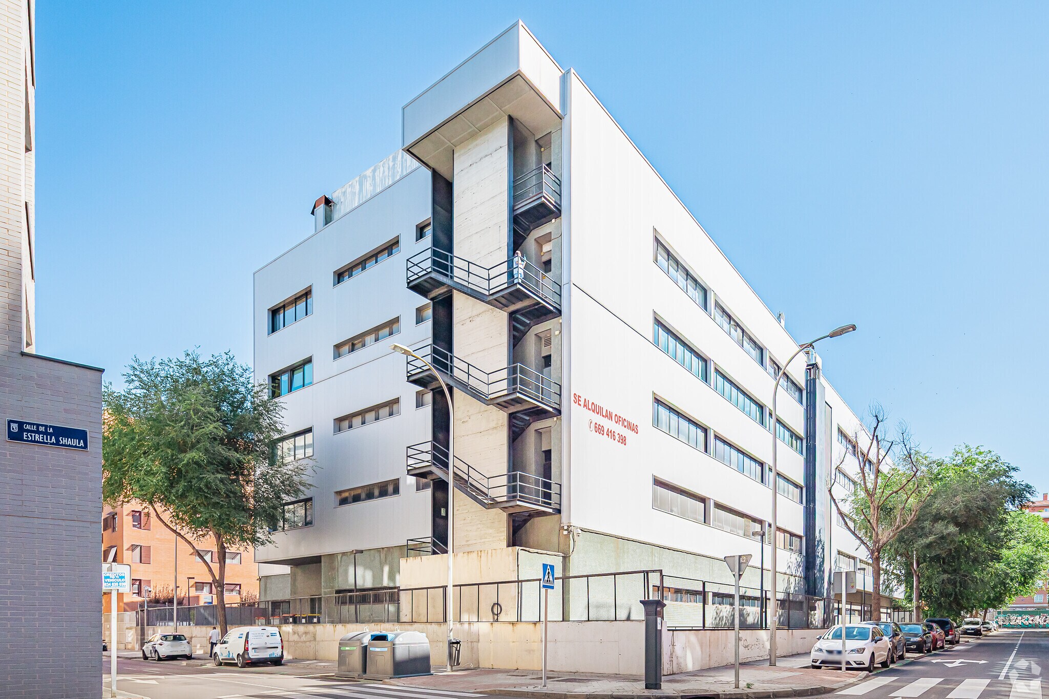 Bureau dans Madrid, Madrid à louer Photo de l’immeuble– Image 1 sur 2