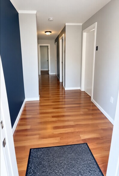 5258 State Road 54, New Port Richey, FL à louer - Photo de l’immeuble – Image 3 sur 16