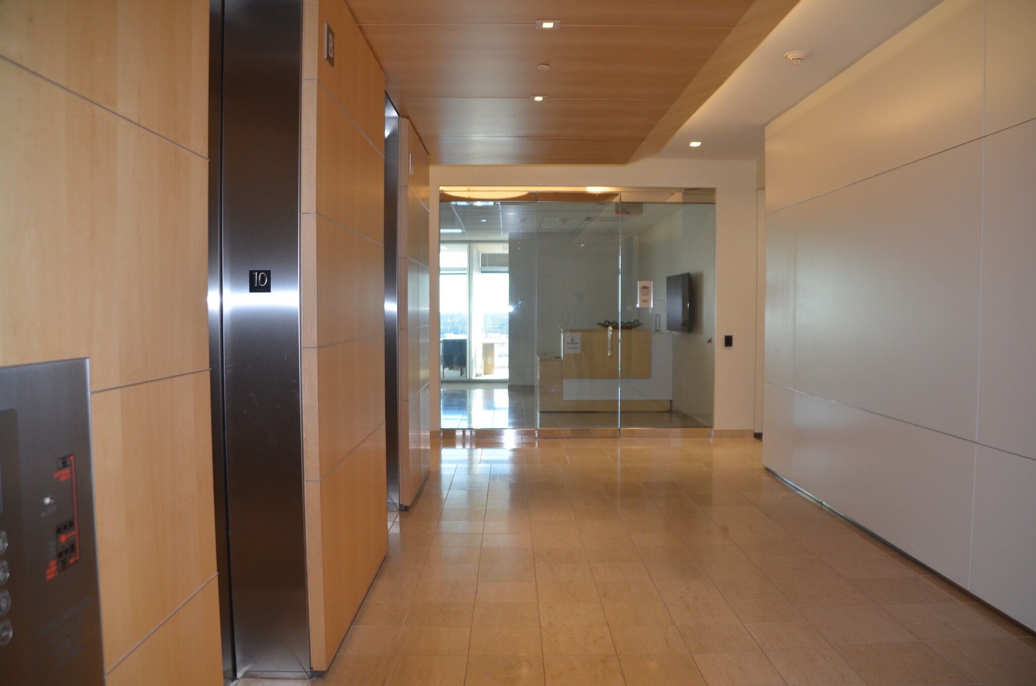 2445 Technology Forest Blvd, The Woodlands, TX à louer Photo intérieure– Image 1 sur 1