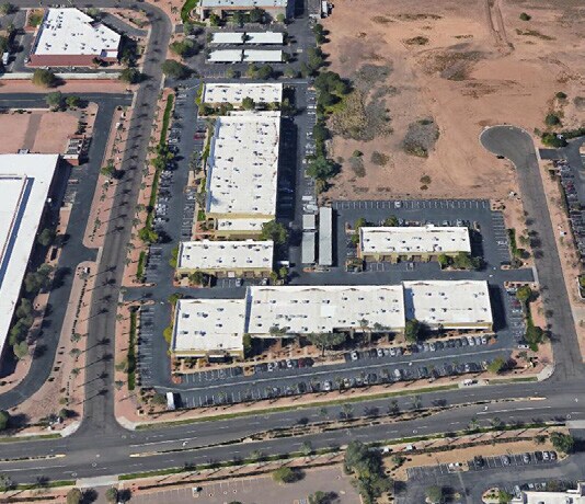 3001 S 35th St, Phoenix, AZ à louer - Photo de l’immeuble – Image 2 sur 4