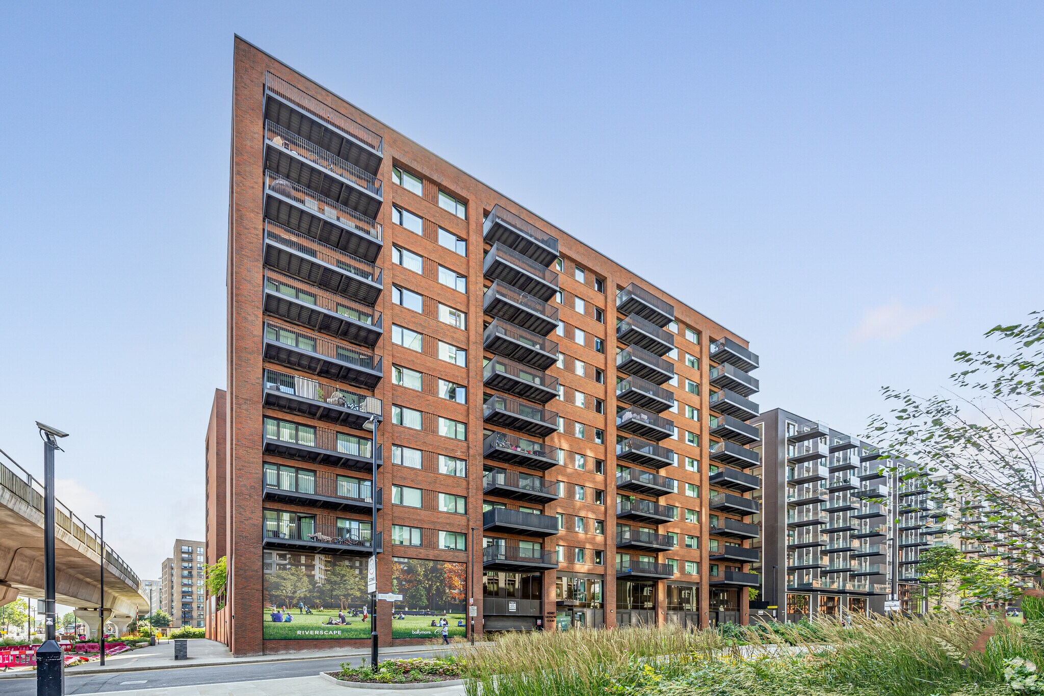 North Woolwich Rd, Londres à louer Photo principale– Image 1 sur 34