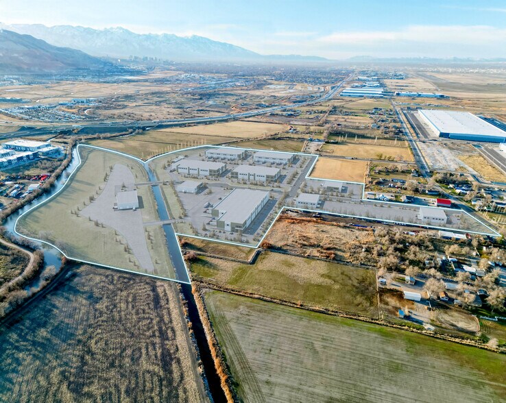 3200 N 2200 W, Salt Lake City, UT à vendre - Photo principale – Image 2 sur 2