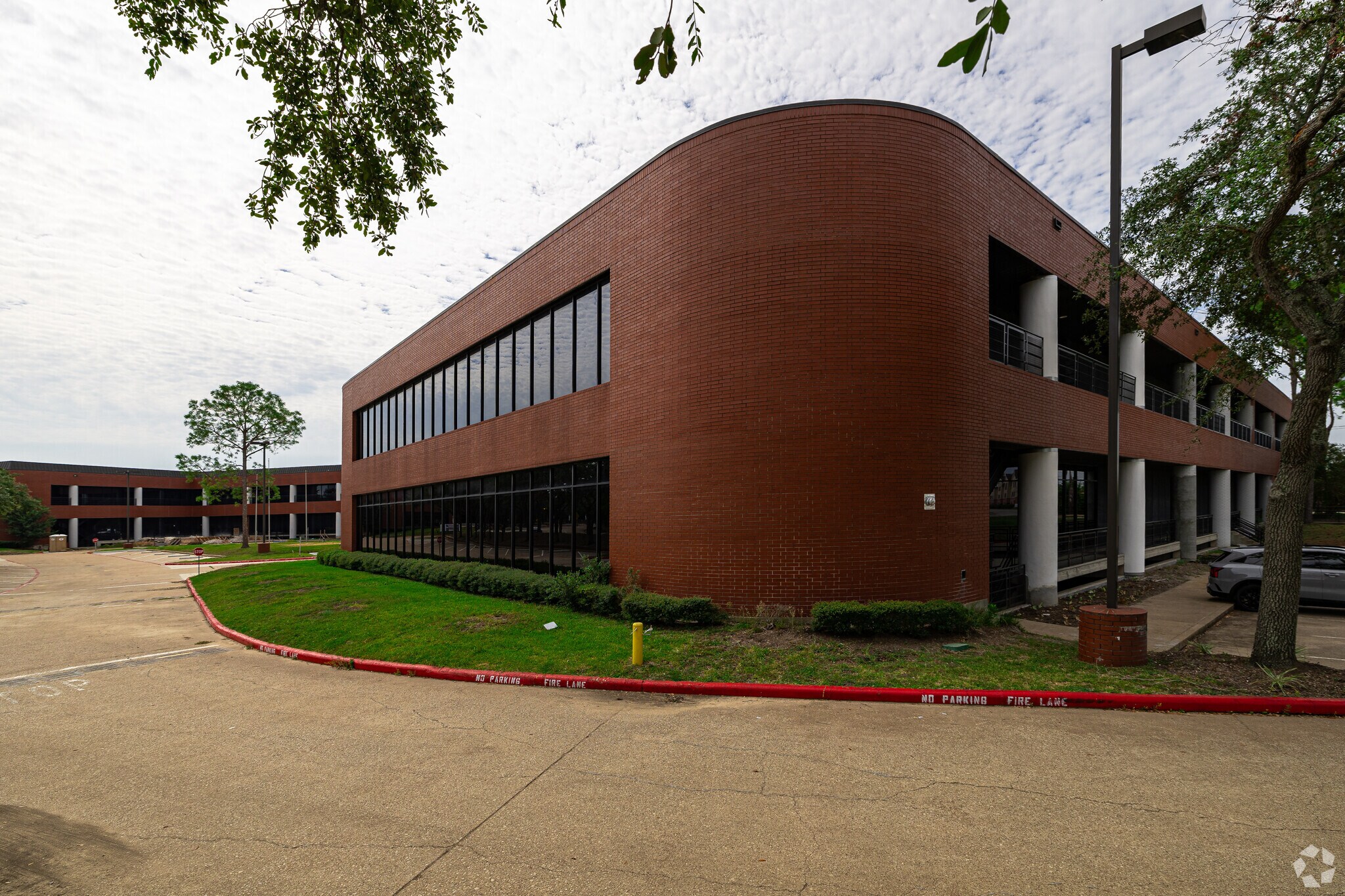 600 Gemini St, Houston, TX à louer Photo principale– Image 1 sur 27