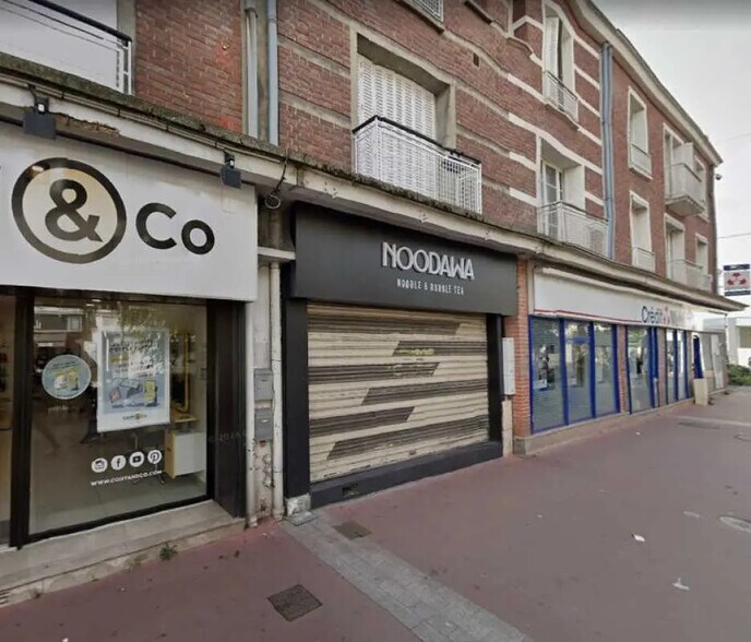 Local commercial dans Rouen à louer - Photo de l’immeuble – Image 1 sur 1