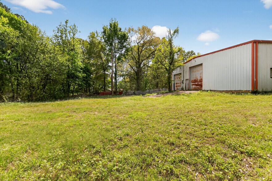 150 Private Road 3367, Gladewater, TX à vendre - Photo de l’immeuble – Image 3 sur 14