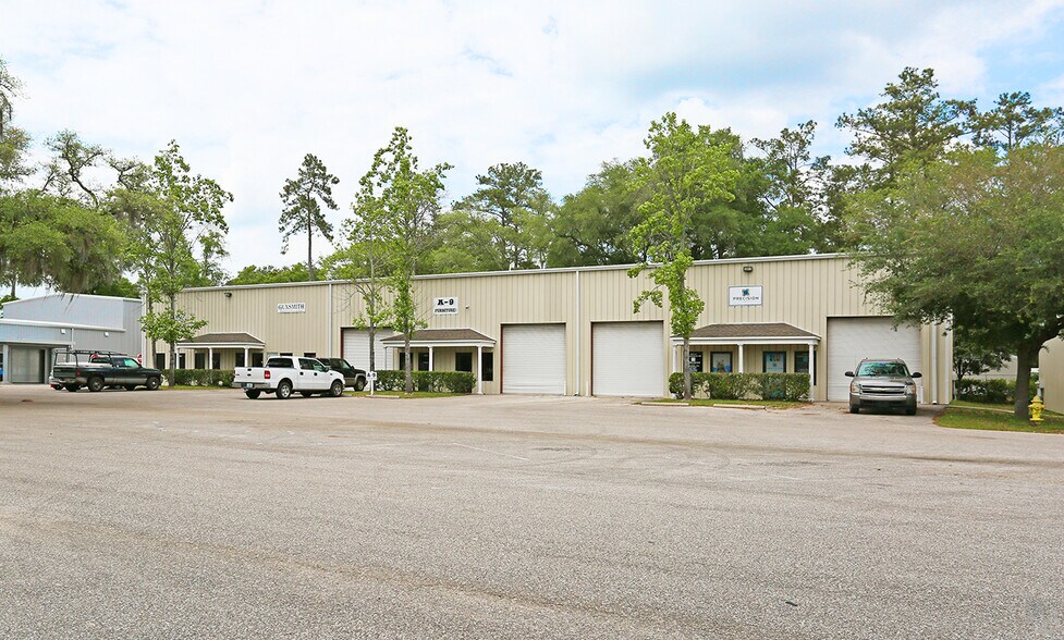 1525 Capital Cir NW, Tallahassee, FL à louer - Photo de l’immeuble – Image 2 sur 4