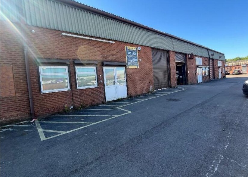 40-42 Winpenny Rd, Newcastle Under Lyme à louer - Photo de l’immeuble – Image 2 sur 9