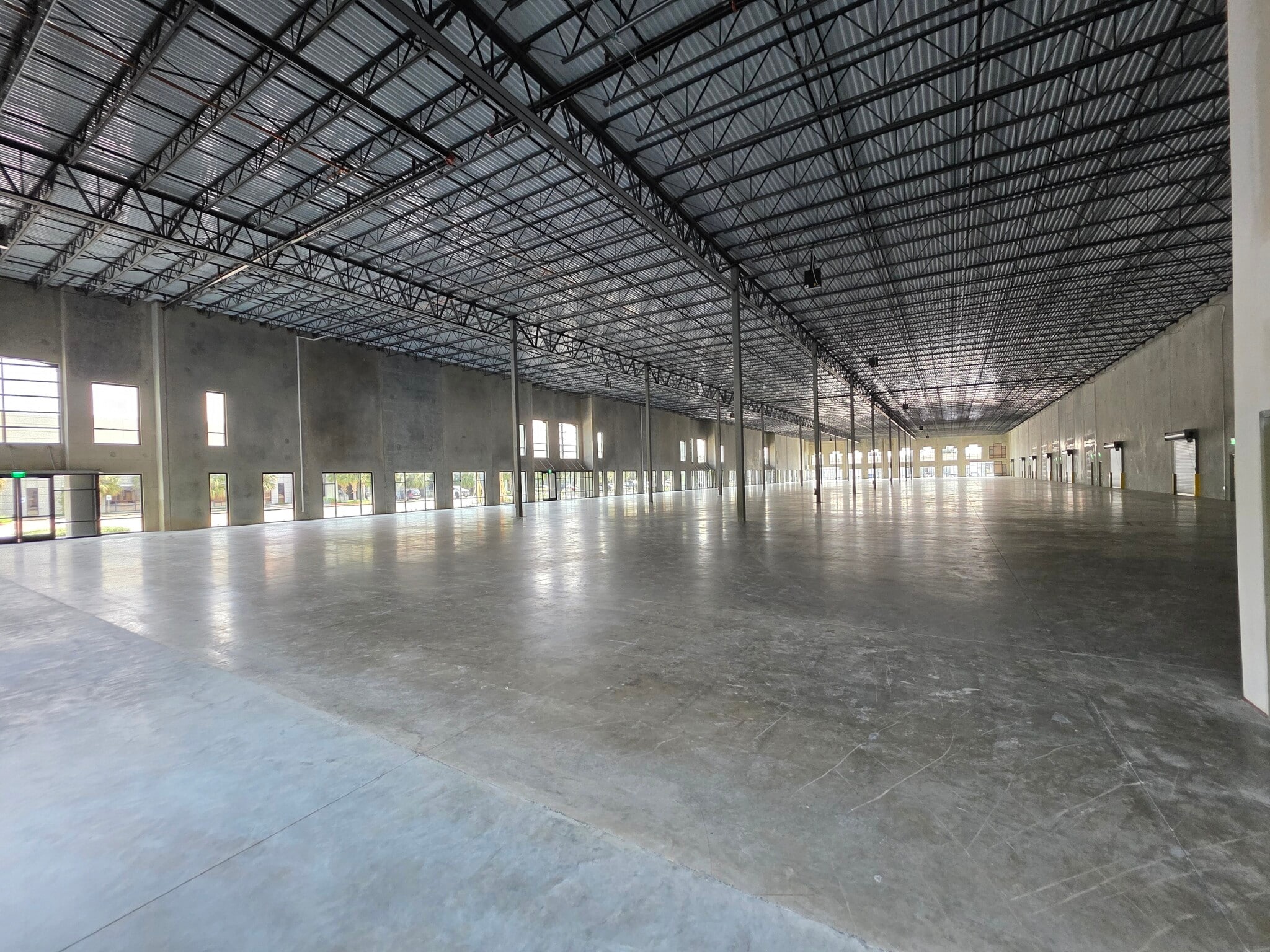 9220 Kirby Dr, Houston, TX à louer Photo intérieure– Image 1 sur 5