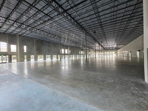 9220 Kirby Dr, Houston, TX à louer Photo intérieure– Image 1 sur 5