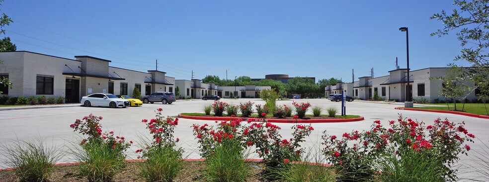 12440 Emily Ct, Sugar Land, TX à louer - Photo de l’immeuble – Image 3 sur 24