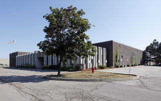 Plus de détails pour 5466 Timberlea Blvd, Mississauga, ON - Industriel/Logistique à louer