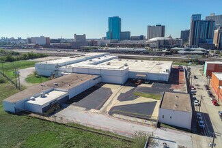 Plus de détails pour 812 E 9th St, Fort Worth, TX - Industriel/Logistique à louer