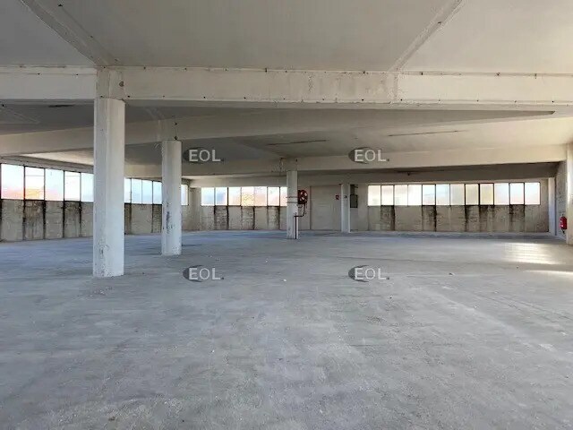 Local d'activités dans Marseille à vendre - Photo de l’immeuble – Image 3 sur 3