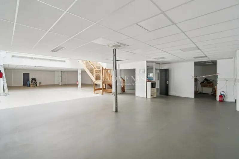 Local d'activités dans Villiers-sur-Marne à vendre - Photo intérieure – Image 2 sur 12