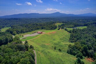 1426 Peter Mabe Rd, Danbury, NC - Vue aérienne vue de carte