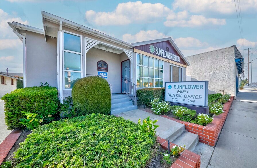 1629 Crenshaw Blvd, Torrance, CA à vendre - Photo de l’immeuble – Image 3 sur 21