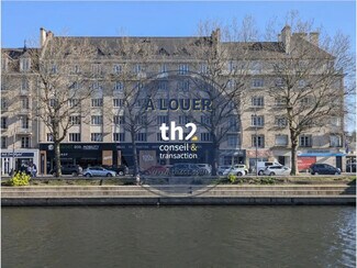 Plus de détails pour Local d'activités à louer