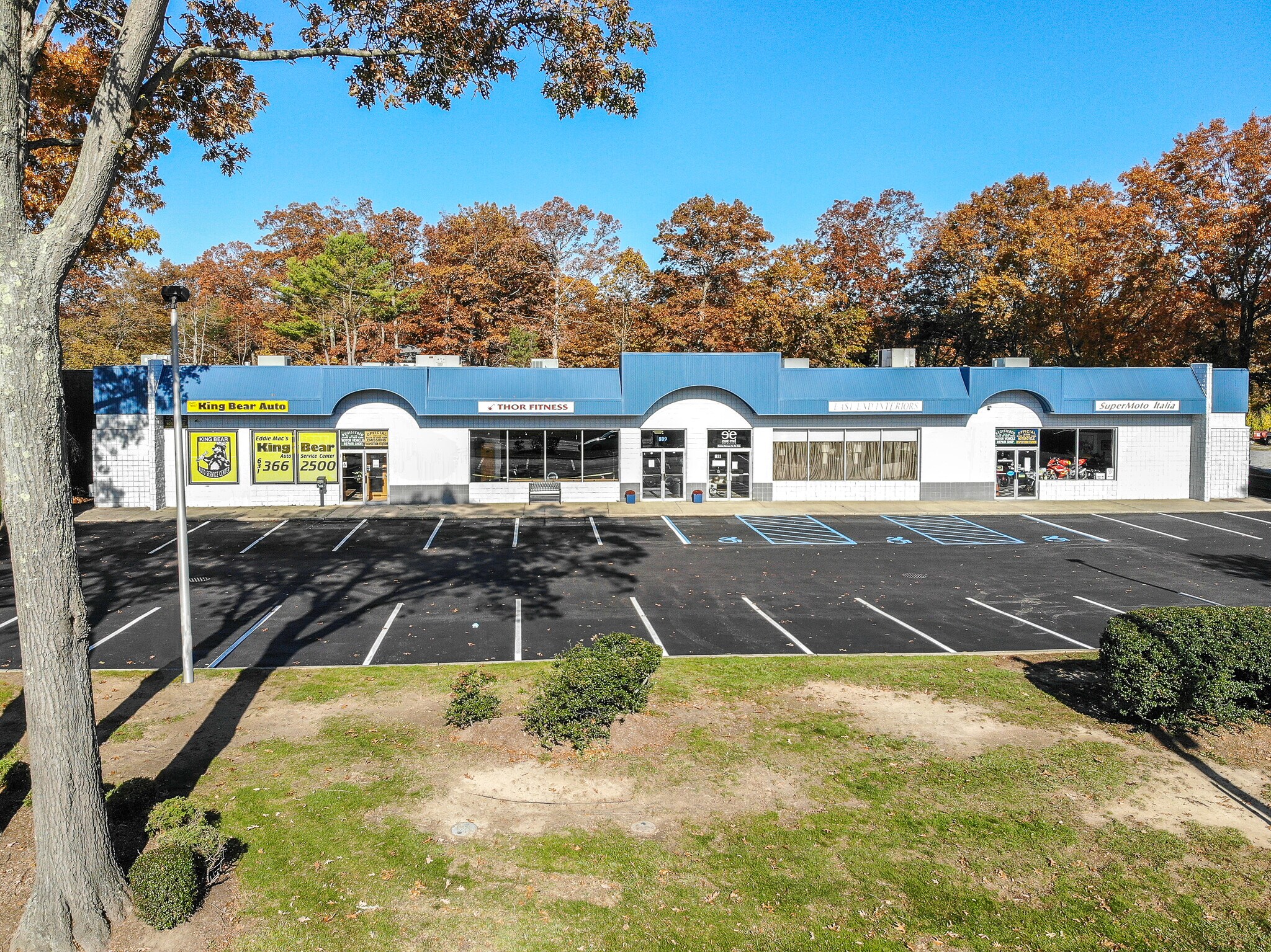 805-815 Middle Country Rd, Saint James, NY à louer Photo principale– Image 1 sur 5