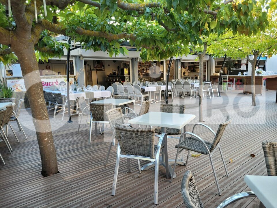 Local commercial dans Marseillan à vendre Photo de l’immeuble– Image 1 sur 6