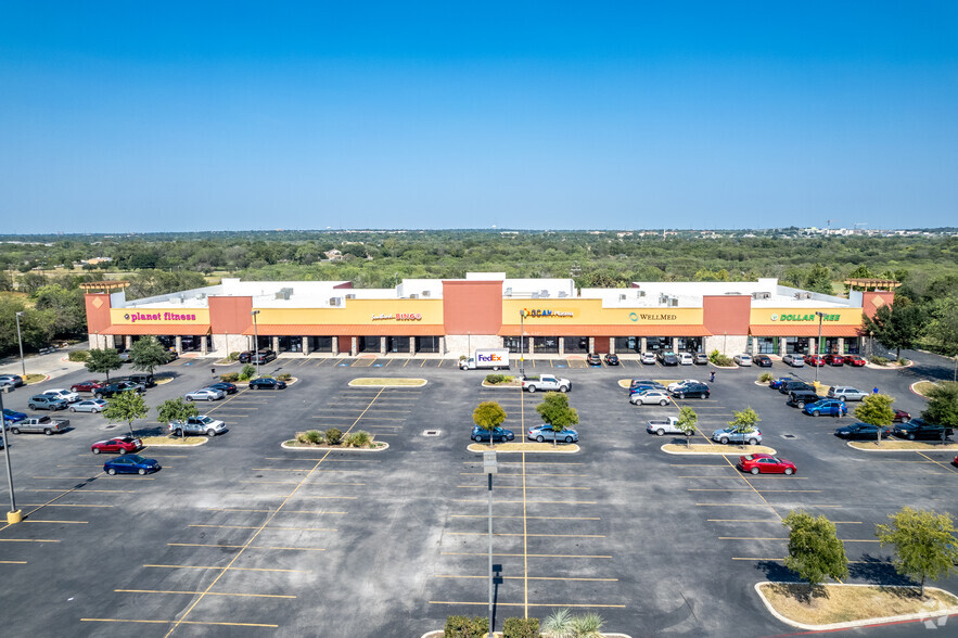 1131-1139 SE Military Dr, San Antonio, TX à louer - Photo de l’immeuble – Image 3 sur 5