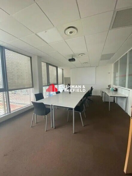 Bureau dans Toulouse à louer - Photo de l’immeuble – Image 1 sur 11