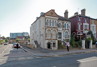 Plus de détails pour 53 Lampton Rd, Hounslow - Bureau à louer