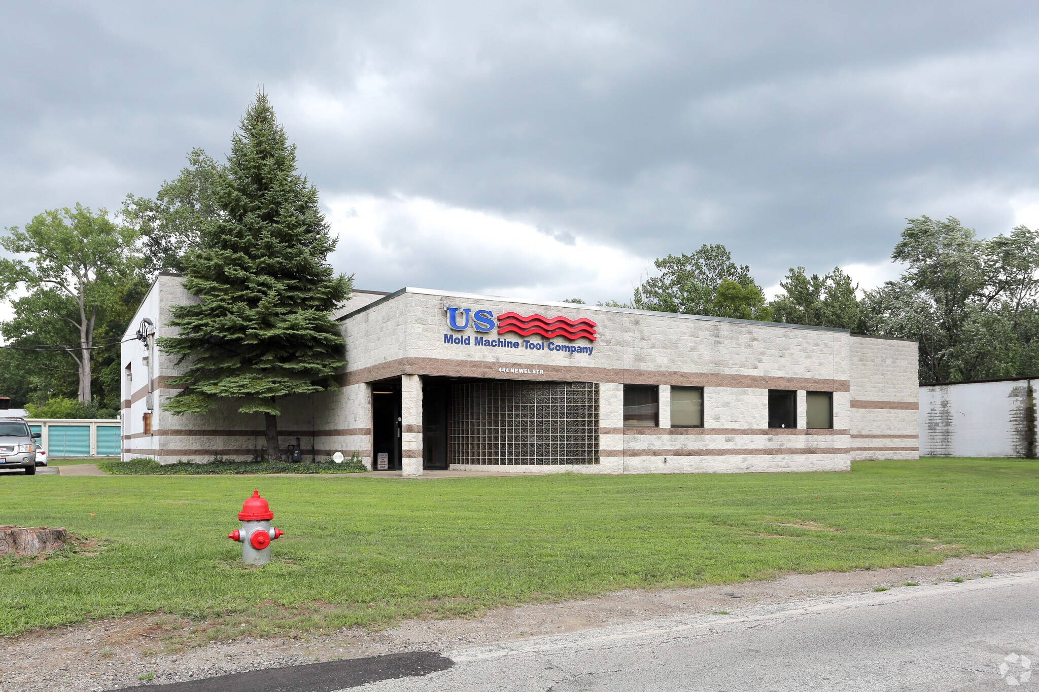 444 Newell St, Painesville, OH à vendre Photo principale– Image 1 sur 7