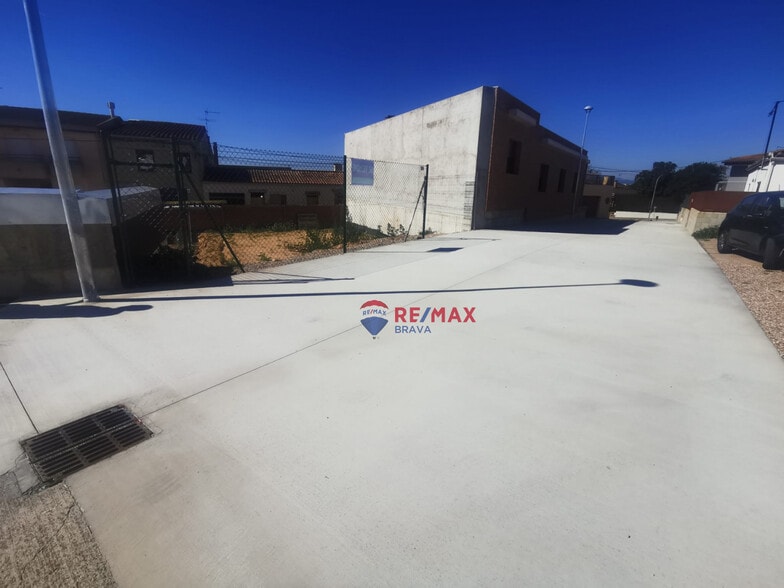 Carrer Sud, 28, Cassà de la Selva, Gerona à vendre - Photo de l’immeuble – Image 2 sur 15