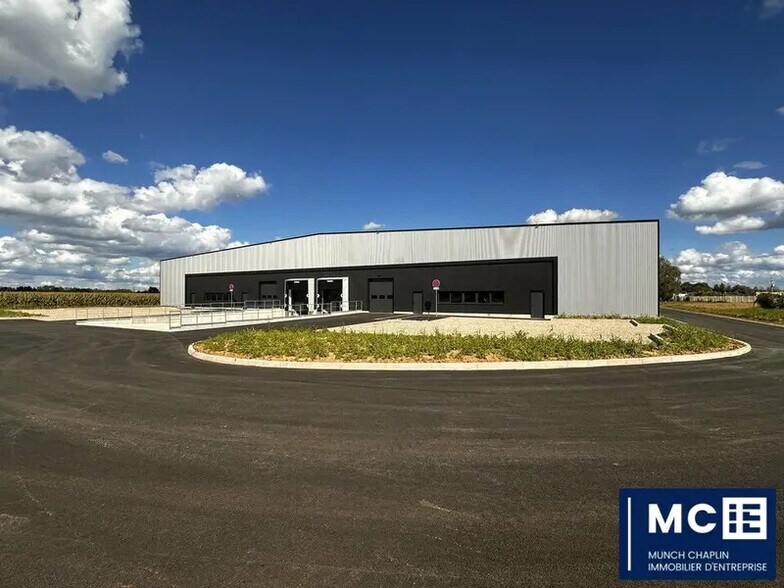 Local d'activités dans Fegersheim à vendre - Photo de l’immeuble – Image 3 sur 7