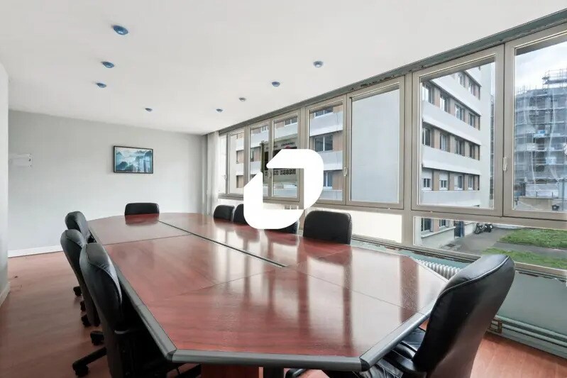 Bureau dans Sèvres à vendre - Photo intérieure – Image 2 sur 14