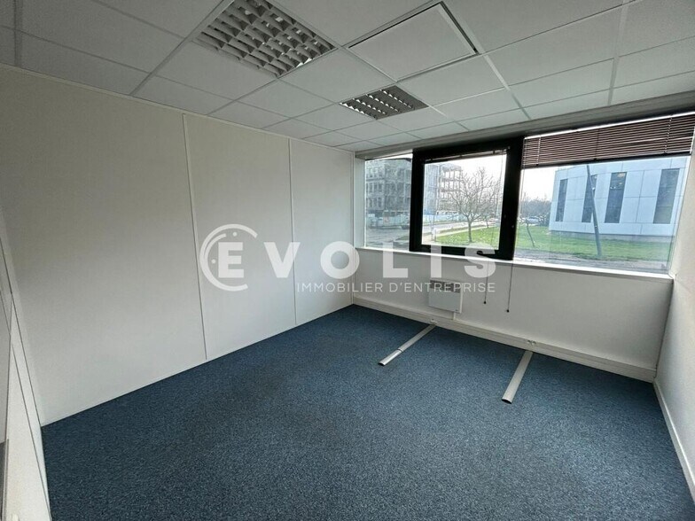 Bureau dans Bruges à louer - Photo intérieure – Image 2 sur 10