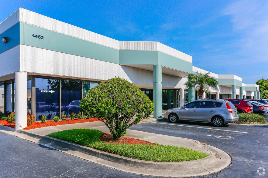 4450 W Eau Gallie Blvd, Melbourne, FL à louer - Photo principale – Image 2 sur 3