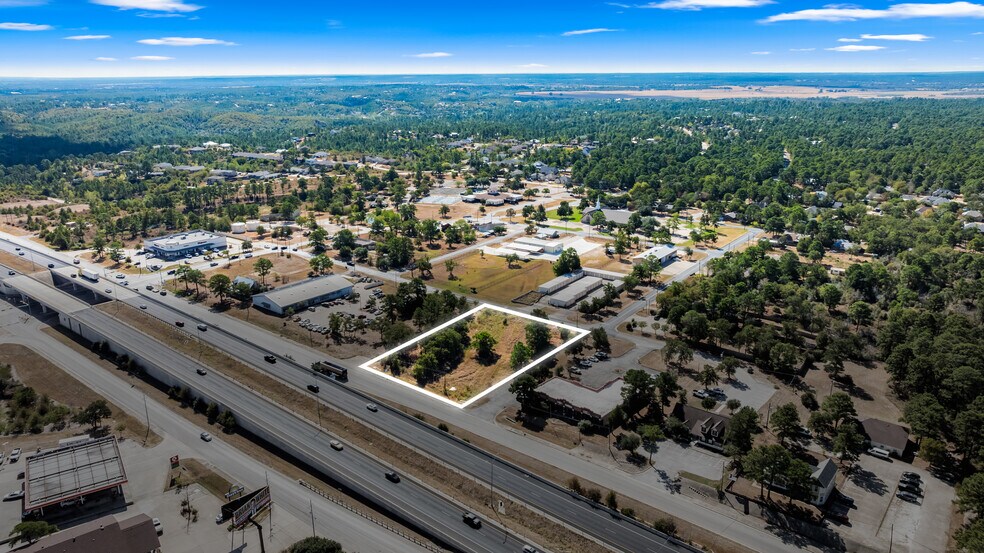 3999 State 71 hwy, Bastrop, TX à vendre - Photo de l’immeuble – Image 3 sur 17